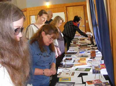 Browsing auction items